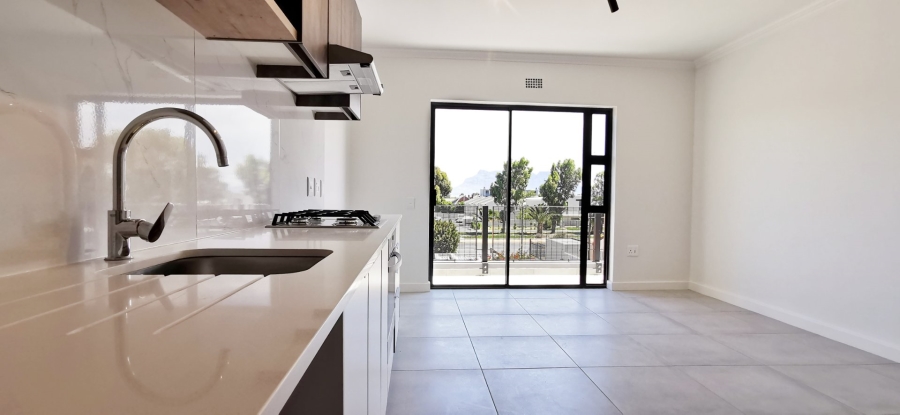  Bedroom Property for Sale in Table View Western Cape